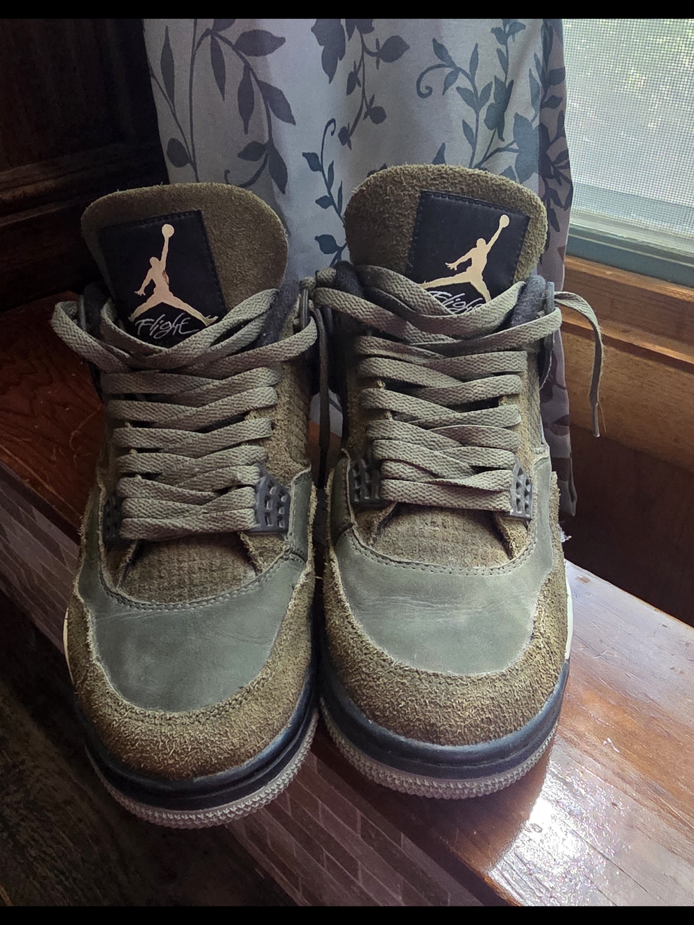 Air Jordan 4 Retro SE Craft “Medium Olive